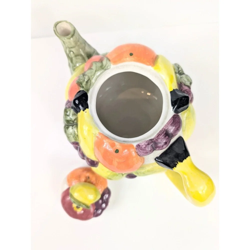 Fruit Cornacopia Tea Pot With Lemon Lid  Hand‎ & Banana Pot Handle Vintage